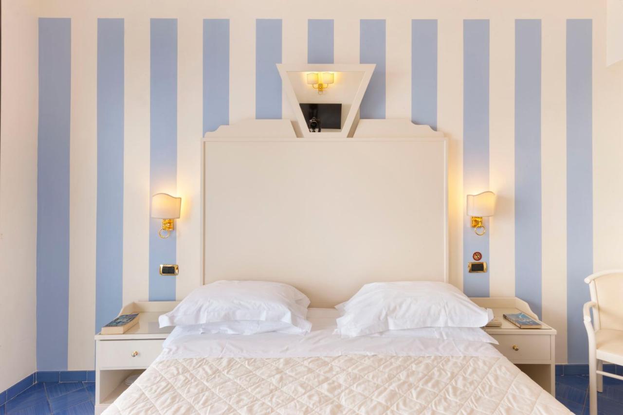 Hotel Bristol Sorrento Ngoại thất bức ảnh