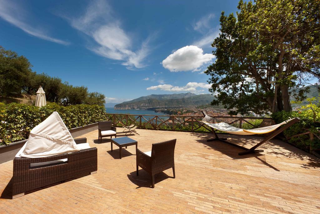 Hotel Bristol Sorrento Ngoại thất bức ảnh
