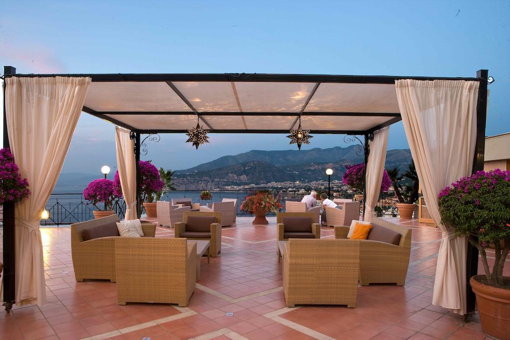 Hotel Bristol Sorrento Ngoại thất bức ảnh