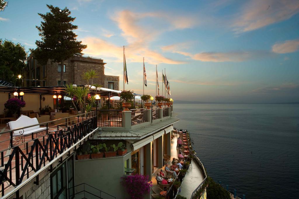 Hotel Bristol Sorrento Ngoại thất bức ảnh