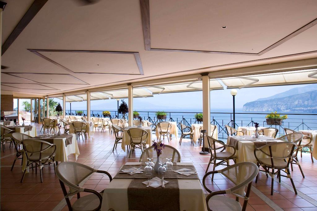 Hotel Bristol Sorrento Ngoại thất bức ảnh