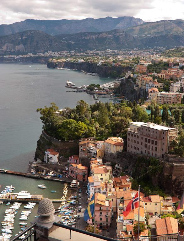 Hotel Bristol Sorrento Ngoại thất bức ảnh