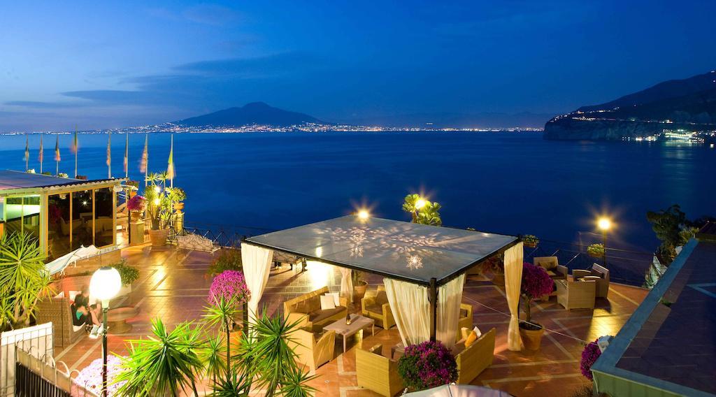 Hotel Bristol Sorrento Ngoại thất bức ảnh
