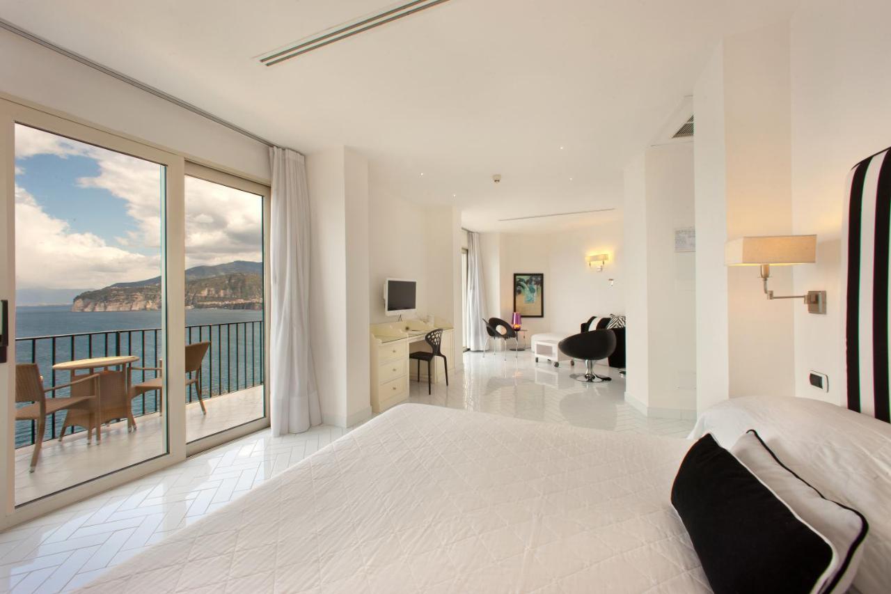 Hotel Bristol Sorrento Ngoại thất bức ảnh